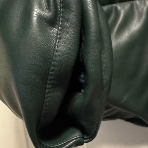 Levi's Forest Green Puffer Jacket - Picture 7 of 13